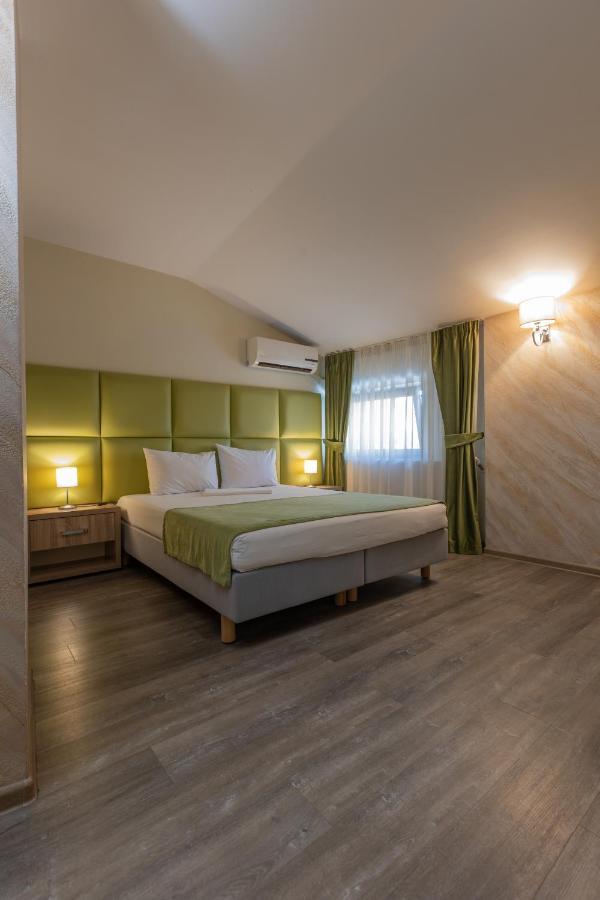 Hotel Corvaris Bucureşti Exterior foto